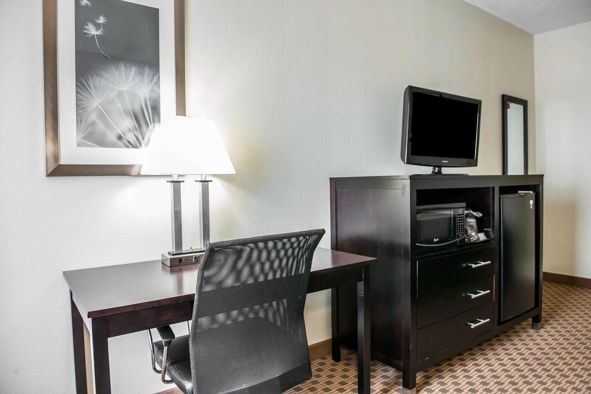 Comfort Inn East Indianapolis Exteriör bild